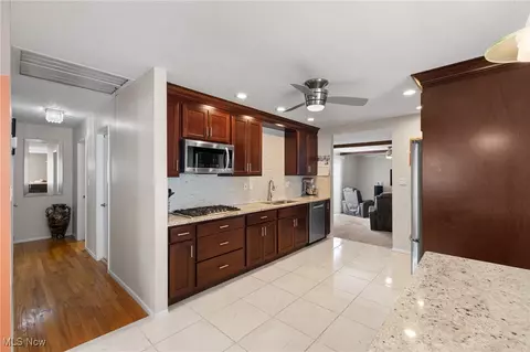 Entry Way - 2000 Coventry Dr, Parma, OH 44134 photo 1 of 2