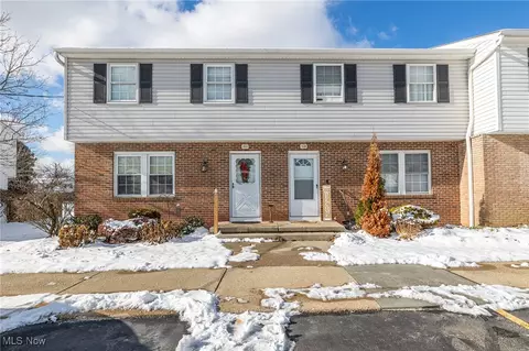 1132 N Carpenter Rd, Brunswick, OH 44212
