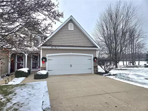 1106 Nautica Ln, Painesville, OH 44077