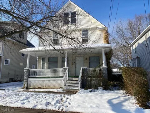 3718 W 37th St, Cleveland, OH 44109