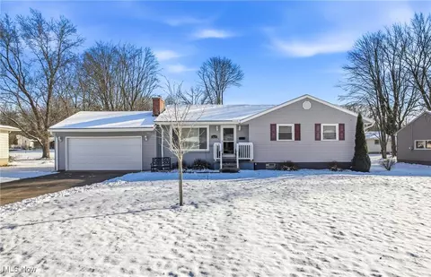 3425 Bentwillow Ln, Youngstown, OH 44511