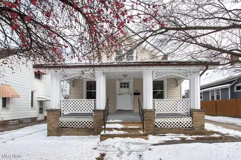 3605 Warren Rd, Cleveland, OH 44111