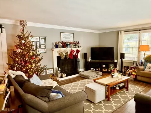 9 Storch Ave, Wheeling, WV 26003 photo 4