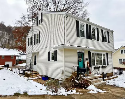 9 Storch Ave, Wheeling, WV 26003 photo 3