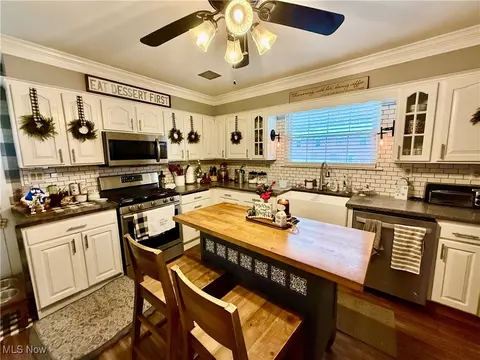 9 Storch Ave, Wheeling, WV 26003 photo 8
