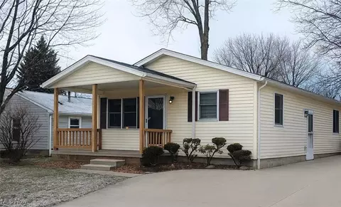 304 Alpha Ave, Akron, OH 44312