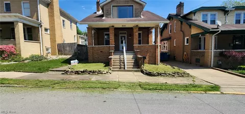840 Hanover St, Martins Ferry, OH 43935