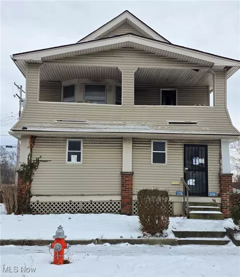 1216 Lakefront Ave, Cleveland, OH 44108