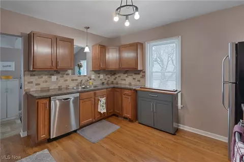 1307 Shields Rd, Youngstown, OH 44511 photo 8