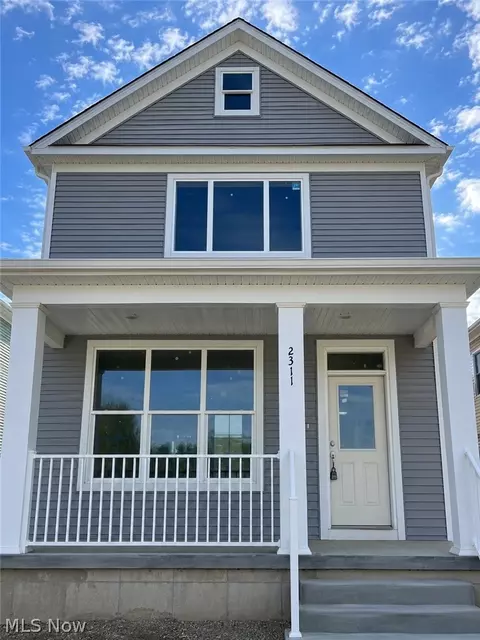 2319 E 100 St, Cleveland, OH 44106