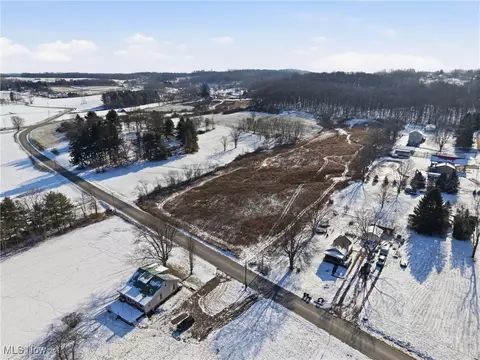 Mapleton Street Se, Canton, OH 44707 photo 2