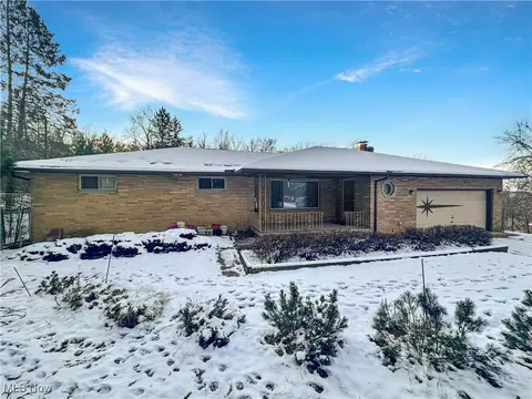 8001 Royalton Rd, North Royalton, OH 44133