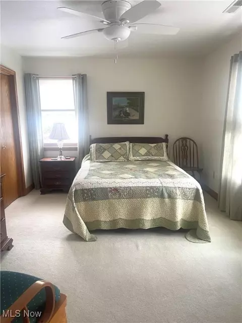 203 Pinehurst Dr, Dover, OH 44622 photo 18