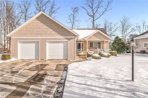 2329 Twin Leaf Ct, Ashland, OH 44805
