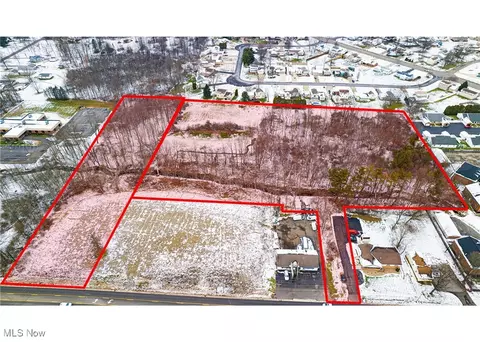 1242 W Western Reserve Rd, Boardman, OH 44512