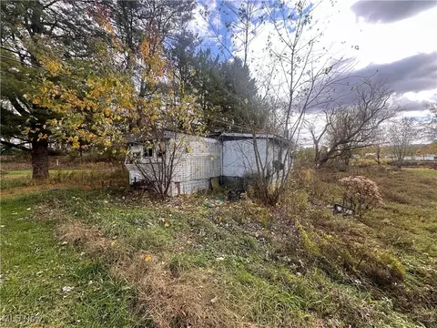 11945 Bottom Rd, Dresden, OH 43821 photo 3