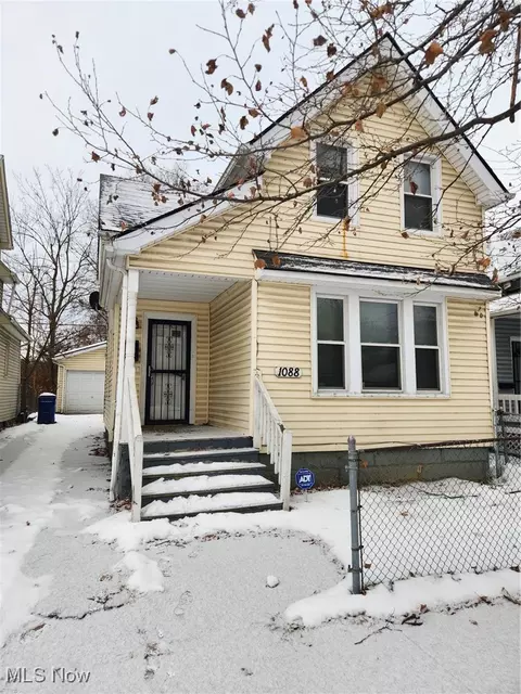 1088 E 72nd St, Cleveland, OH 44103