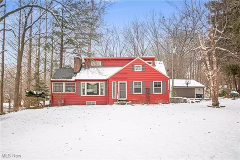 7630 S Eastland Rd, Berea, OH 44017