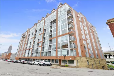2222 Detroit Ave #717, Cleveland, OH 44113