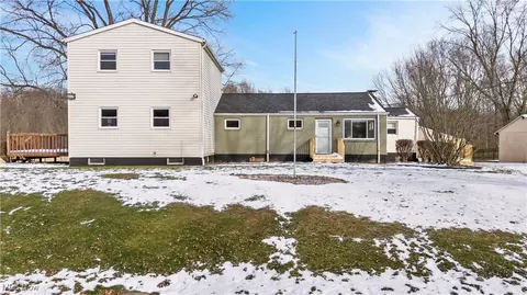 12471 Columbiana Canfield Rd, Columbiana, OH 44408