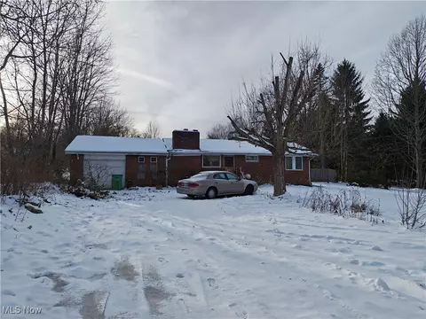 7407 Jefferson Rd, Ashtabula, OH 44004 photo 2