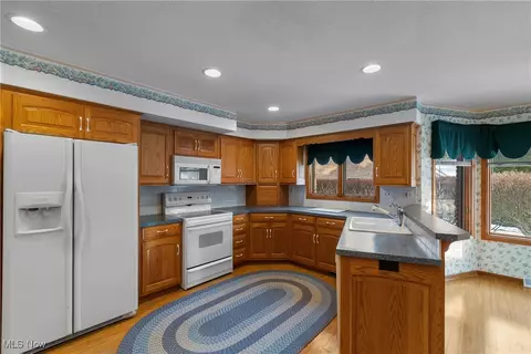 470 Memory Ln, Wooster, OH 44691 photo 13