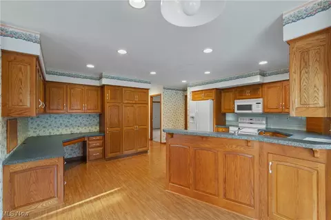 470 Memory Ln, Wooster, OH 44691 photo 12