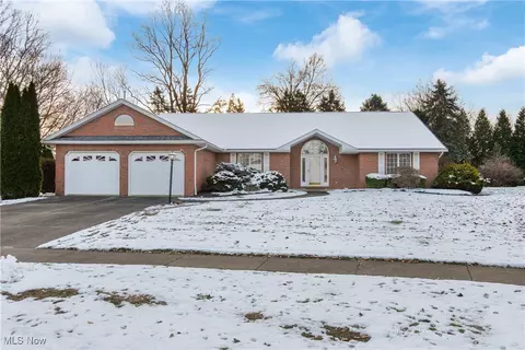 470 Memory Ln, Wooster, OH 44691