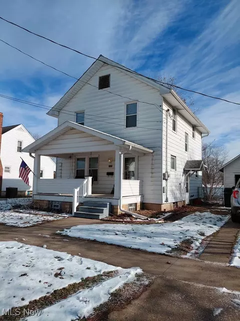 309 S Wood St, Loudonville, OH 44842