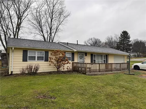 6285 Virginia Rd, Nashport, OH 43830