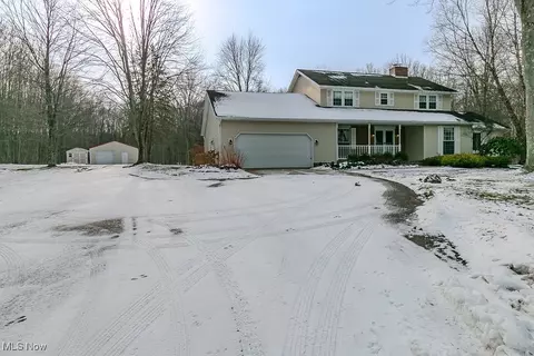 5230 Clay St, Geneva, OH 44041