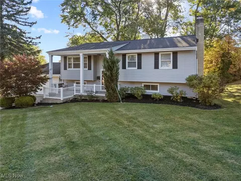 9391 Monticello Dr, Twinsburg, OH 44087