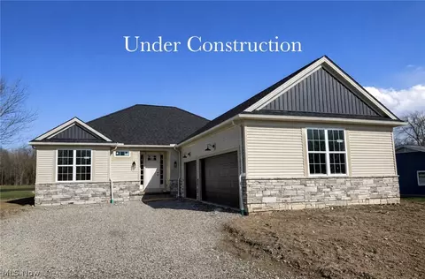 3647 Williams Ct, Avon, OH 44011