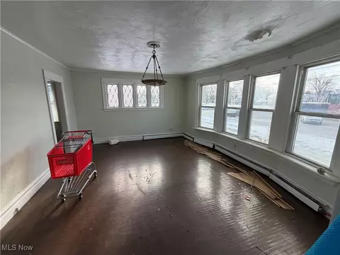 1020 W Prospect Rd, Ashtabula, OH 44004 photo 9
