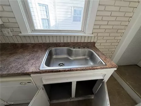 1020 W Prospect Rd, Ashtabula, OH 44004 photo 12