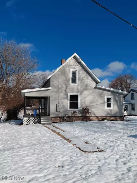 220 W Loudon Ave, Loudonville, OH 44842