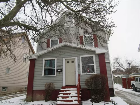 4927 E 84 St, Garfield Heights, OH 44125