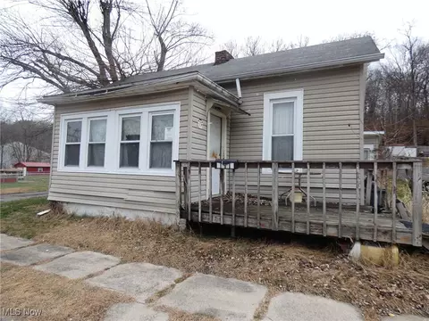 1641 Penn St, Zanesville, OH 43701