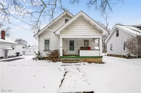 1737 Sheridan Ave NE, Warren, OH 44483