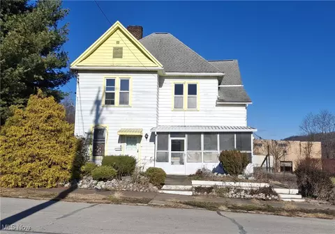 645 Logan St, Steubenville, OH 43952