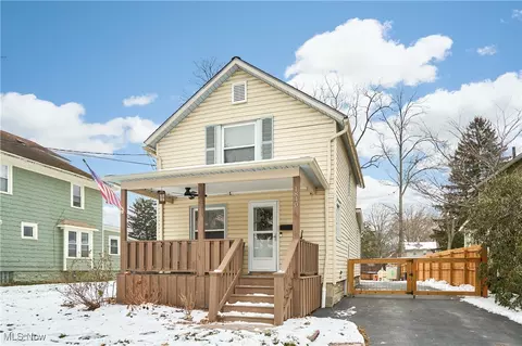 1840 6th St, Cuyahoga Falls, OH 44221