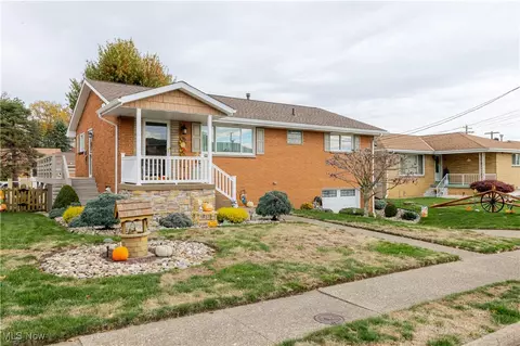 225 Florida Ave, Weirton, WV 26062