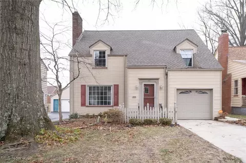 452 W Midlothian Blvd, Youngstown, OH 44511