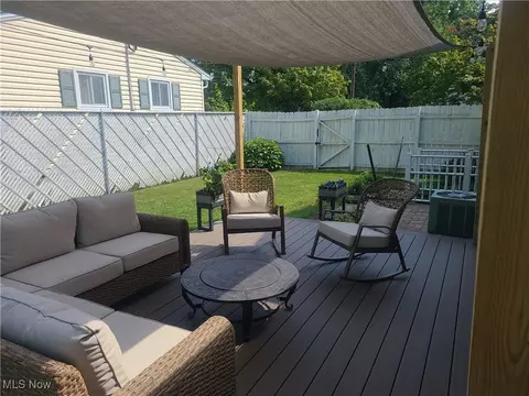 718 Hartford Dr, Elyria, OH 44035 photo 29