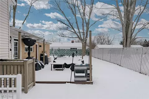 718 Hartford Dr, Elyria, OH 44035 photo 26