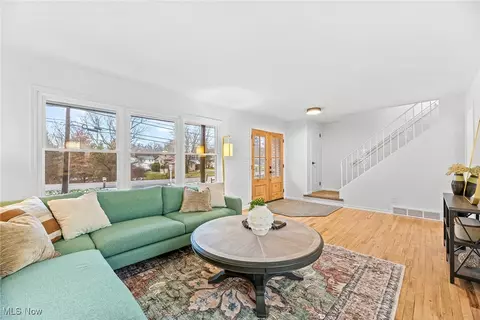 2756 Smith Rd, Fairlawn, OH 44333 photo 5