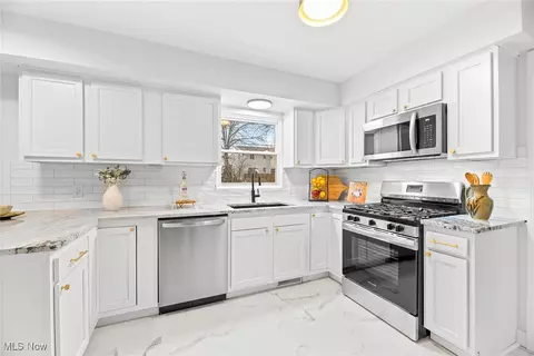 2756 Smith Rd, Fairlawn, OH 44333 photo 10