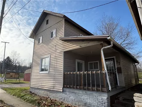 77 S Main St, Roseville, OH 43777