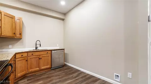 19 E 6th St, Dresden, OH 43821 photo 9