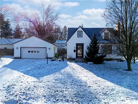 205 Ihrig Ave, Wooster, OH 44691